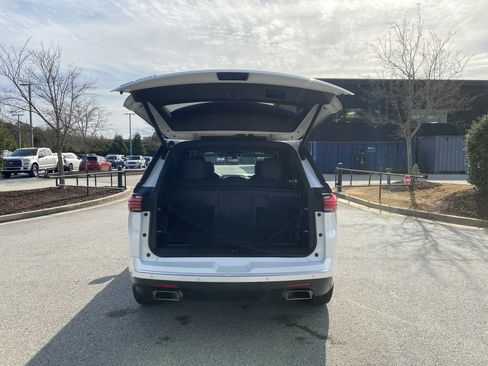 Used 2024 Chevrolet Traverse High Country w/ LPO, Floor Liner Package image 54