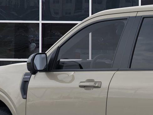 New 2025 Ford Maverick Lariat w/ 4K Tow Package image 21