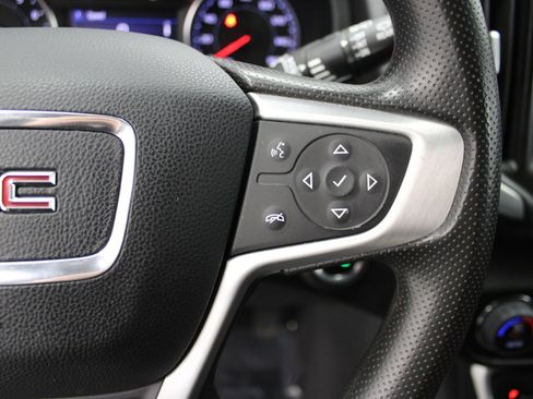 Used 2022 GMC Terrain SLE w/ Driver Convenience Package image 21