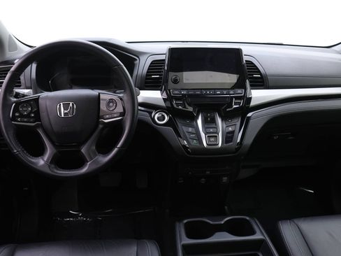 Used 2023 Honda Odyssey Touring image 5