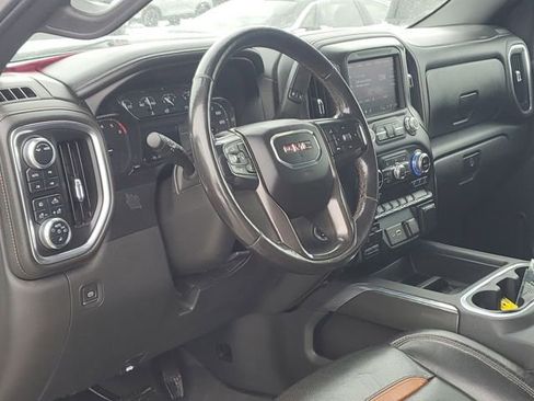 Used 2021 GMC Sierra 1500 AT4 w/ Off-Road Performance Package AWD/4WD image 8