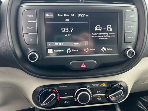 Used 2025 Kia Soul S FWD image 36