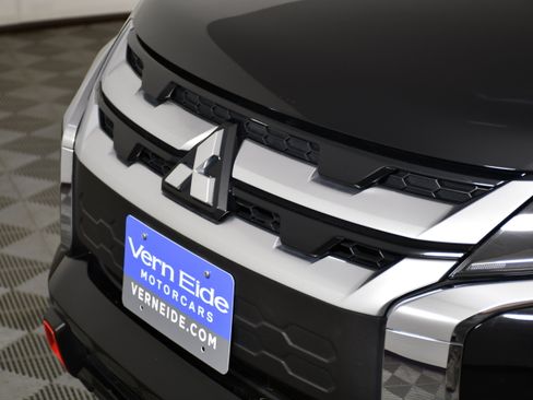 Used 2023 Mitsubishi Outlander Sport SE AWD/4WD image 11