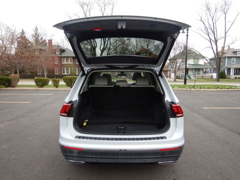 Used 2019 Volkswagen Tiguan SEL Premium AWD/4WD image 27