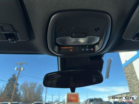 New 2026 Chevrolet Trax RS image 19