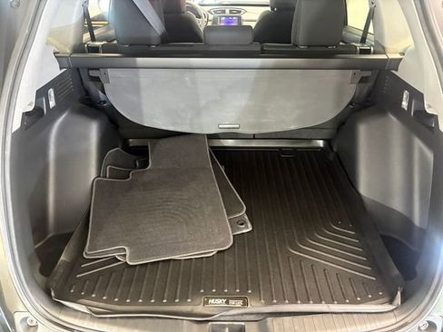 Used 2017 Honda CR-V EX image 25