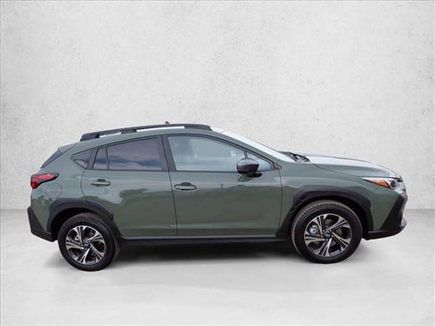 Certified 2026 Subaru Crosstrek 2.5i Premium AWD/4WD image 5