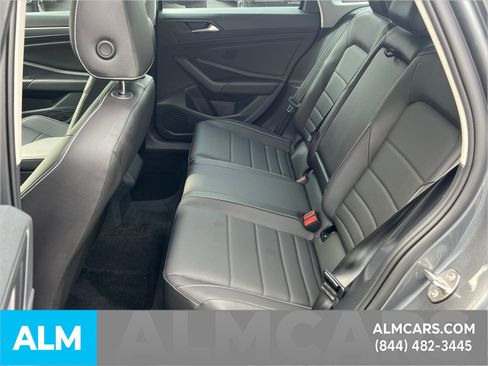 Used 2023 Volkswagen Jetta SE image 24
