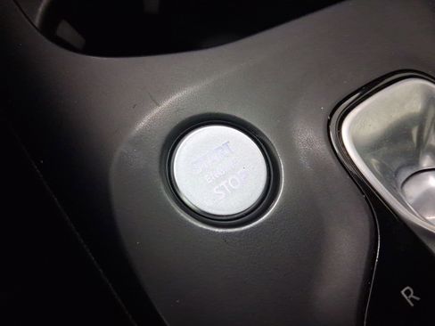 Used 2021 INFINITI QX50 Luxe w/ Appearance Package image 24