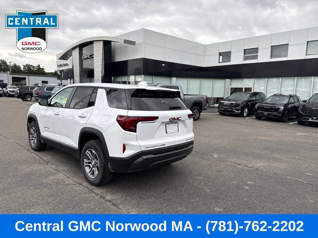 New 2027 GMC Terrain Elevation w/ LPO, Floor Liner Package AWD/4WD image 3