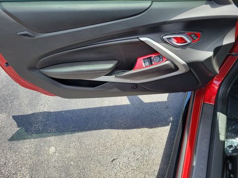 Used 2017 Chevrolet Camaro SS RWD image 25