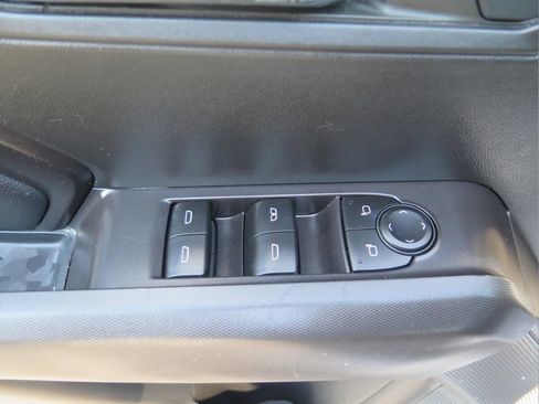 Certified 2023 Chevrolet Colorado LT w/ LT Convenience Package II RWD image 11
