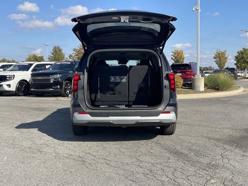 New 2026 Kia Carnival EX image 7