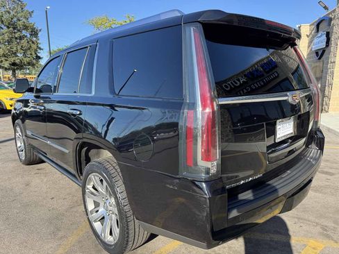Used 2015 Cadillac Escalade Premium AWD/4WD image 7