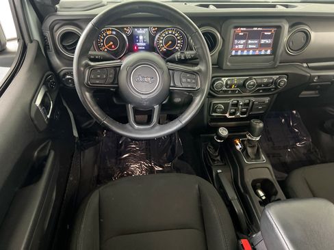 Used 2023 Jeep Wrangler Sport S image 21