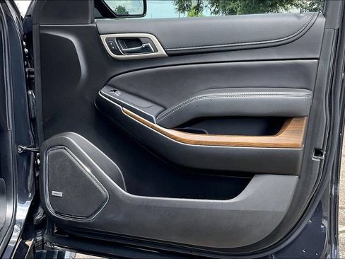 Used 2020 GMC Yukon Denali w/ Denali Ultimate Package RWD image 29