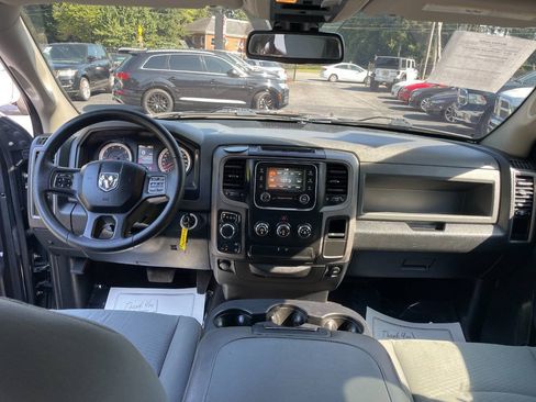 Used 2016 RAM 1500 Express w/ Black Ram 1500 Express Group AWD/4WD image 11