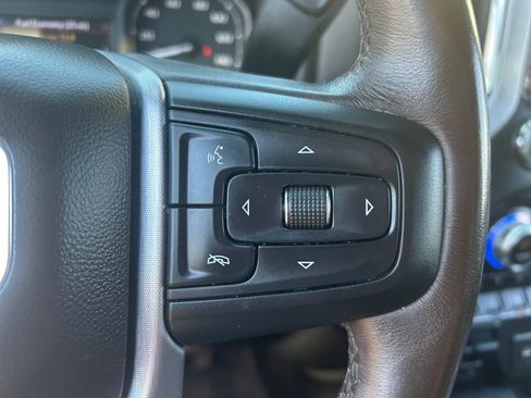 Used 2022 GMC Sierra 3500 SLT w/ SLT Preferred Package AWD/4WD image 22