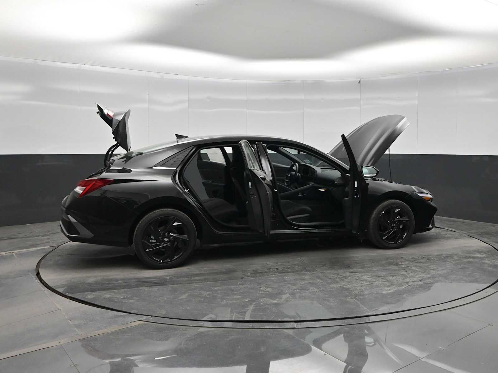 New 2026 Hyundai Elantra SEL Sport Premium FWD image 41