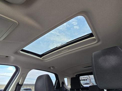 Used 2020 Ford EcoSport SE image 22