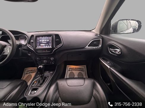 Used 2022 Jeep Cherokee Latitude Lux w/ Sun & Sound Group image 16