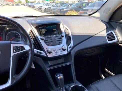 Used 2017 GMC Terrain SLT w/ Driver Alert Package I FWD image 6