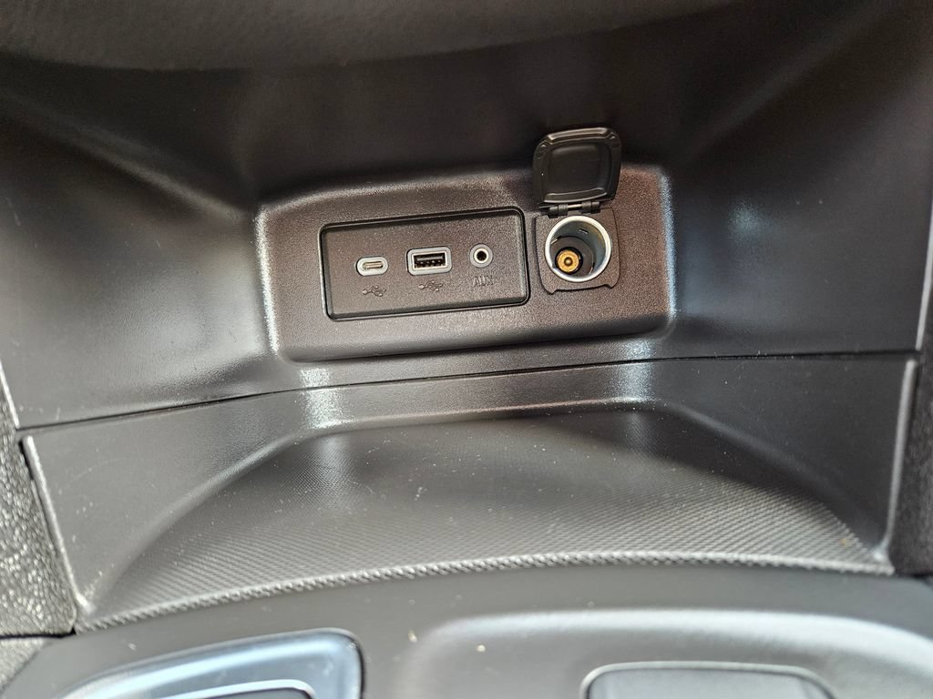 Used 2024 Chevrolet Equinox LT AWD/4WD image 29