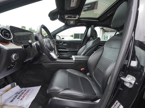 Used 2025 Mercedes-Benz C 300 4MATIC Sedan image 30