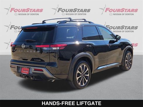 New 2026 Nissan Pathfinder Platinum image 4
