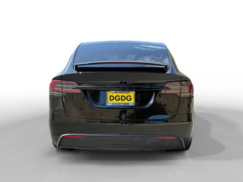 Used 2023 Tesla Model X AWD/4WD image 4