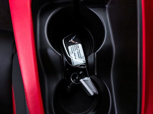 Used 2023 Chevrolet Corvette Stingray Premium Cpe w/ Z51 Performance Package RWD image 30
