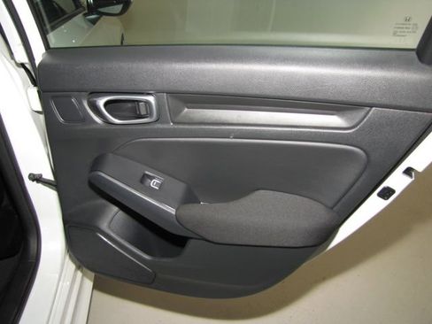 Certified 2023 Honda Civic LX image 18