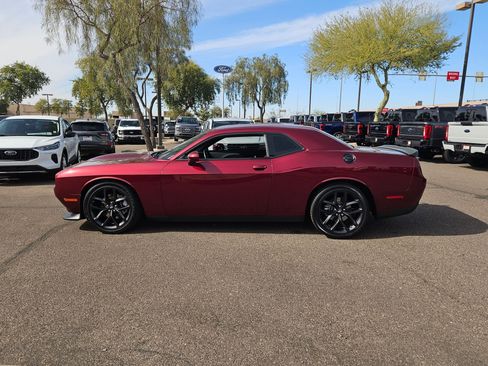 Used 2022 Dodge Challenger GT w/ Blacktop Package image 9