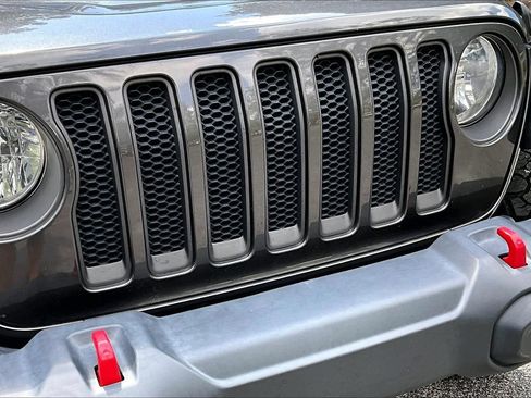 Used 2021 Jeep Wrangler Unlimited Rubicon AWD/4WD image 31