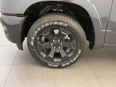 New 2026 RAM 1500 Big Horn AWD/4WD image 10