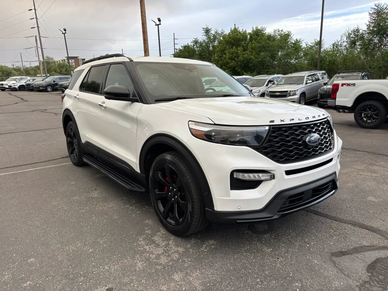 Used 2021 Ford Explorer ST w/ Equipment Group 401A AWD/4WD image 3
