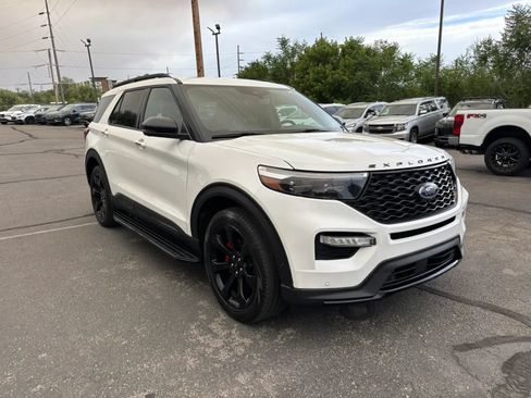 Used 2021 Ford Explorer ST w/ Equipment Group 401A AWD/4WD image 3