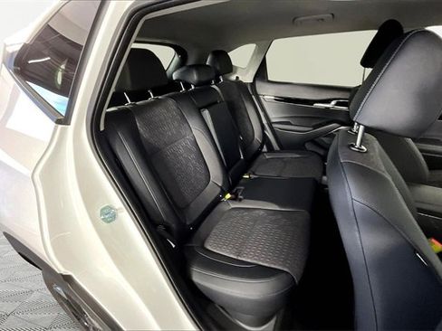 New 2026 Kia Seltos S image 11