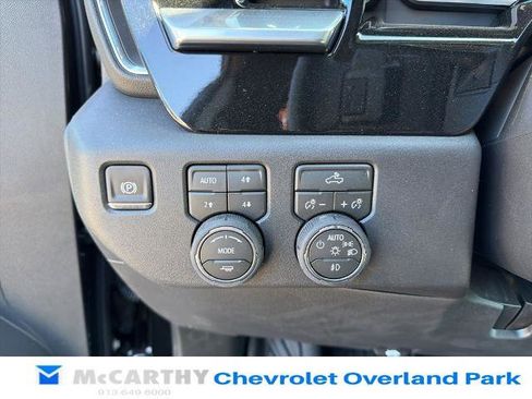 New 2026 Chevrolet Silverado 1500 LT Trail Boss w/ Dark Appearance Package AWD/4WD image 22