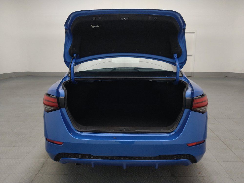Used 2025 Nissan Sentra SV FWD image 29