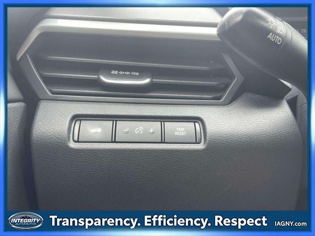 Certified 2023 Nissan Altima 2.5 SR FWD image 21
