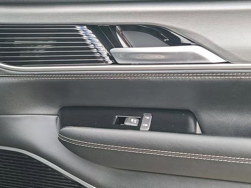 New 2026 Jeep Grand Wagoneer Limited image 39