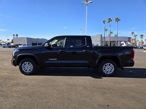 Used 2024 Toyota Tundra SR5 image 7