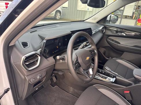 New 2026 Chevrolet TrailBlazer LT w/ Convenience Package image 6