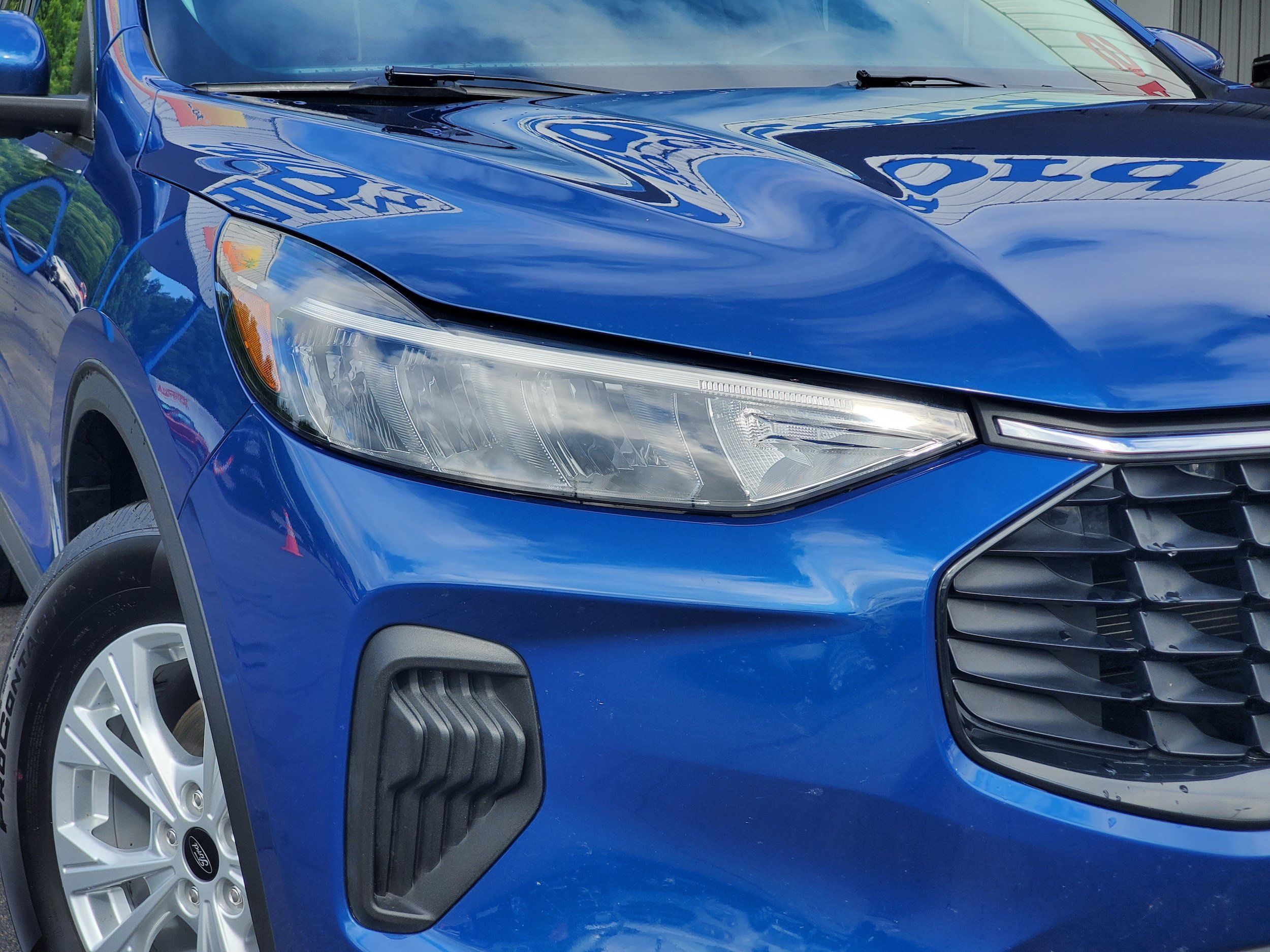 Used 2023 Ford Escape Active w/ Tech Pack #2 AWD/4WD image 6