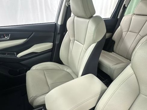 New 2026 Subaru Ascent Limited image 13