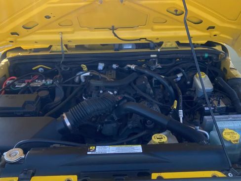 Used 2008 Jeep Wrangler X AWD/4WD image 24