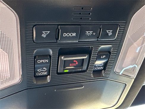 New 2025 Toyota RAV4 SE image 28