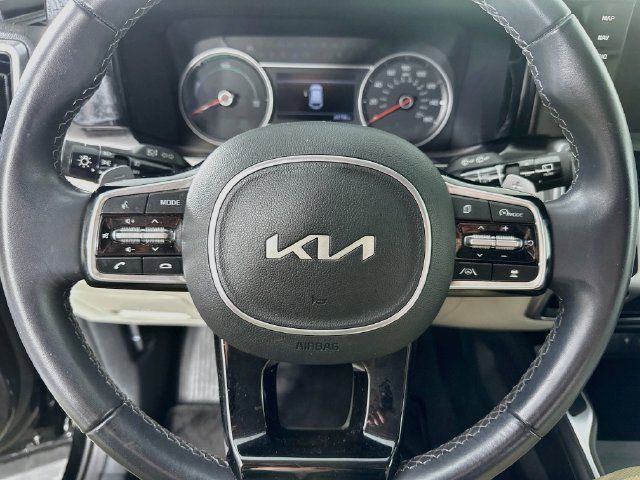 Used 2023 Kia Sorento EX AWD/4WD image 21