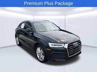 Used 2018 Audi Q3 2.0T Premium Plus w/ Premium Plus Package AWD/4WD video 3